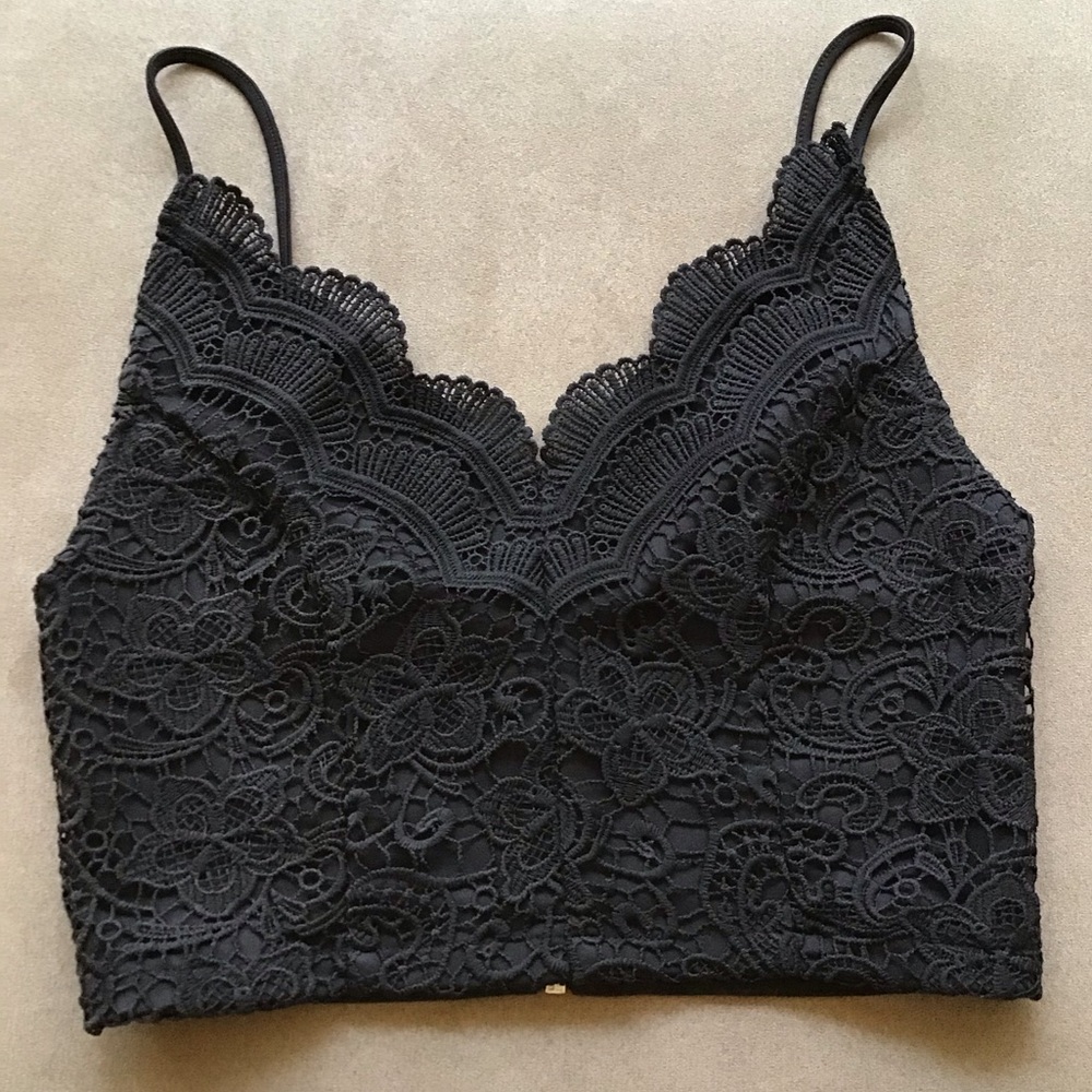 Black Lace Crop Top